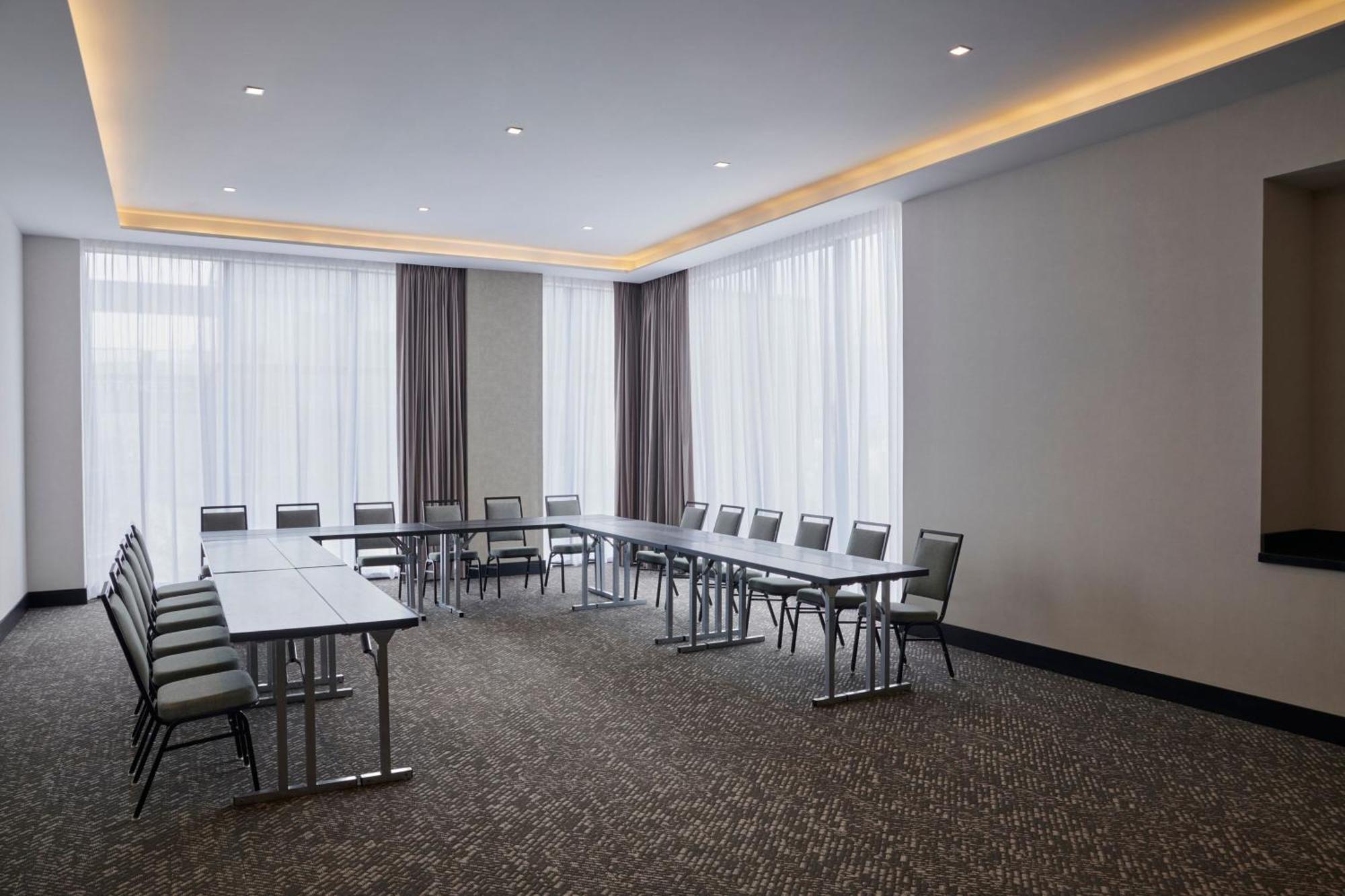 Ac Hotel By Marriott Σαλτίγιο Εξωτερικό φωτογραφία