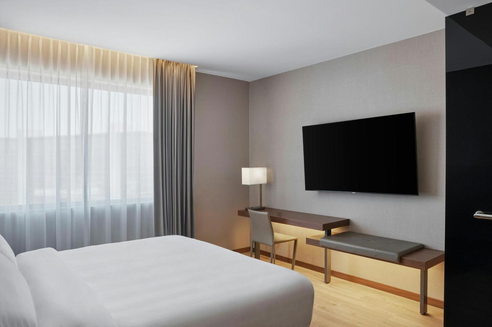 Ac Hotel By Marriott Σαλτίγιο Εξωτερικό φωτογραφία